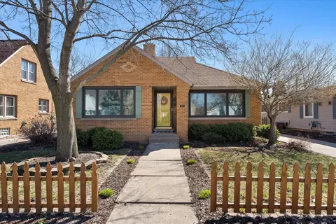 673 Midland, West Bend, WI 53090
