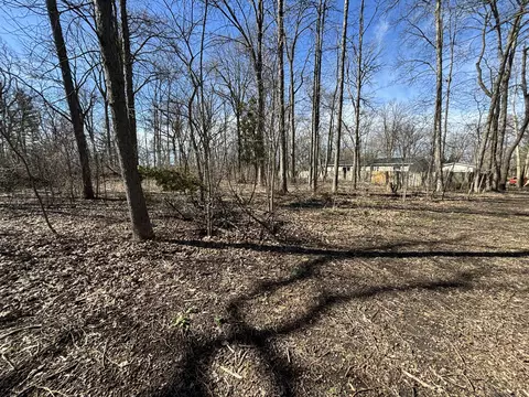 Lt22-27 Maple, Sugar Creek, WI 53121