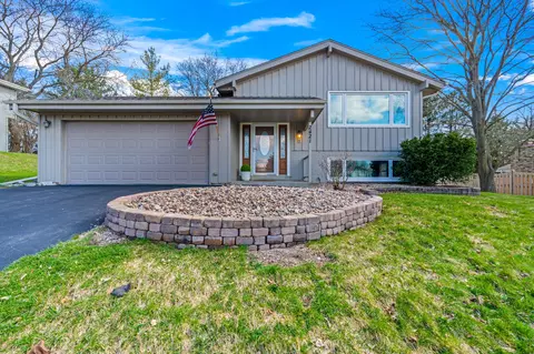 2421 Pendleton, Waukesha, WI 53188