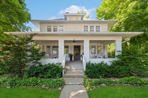217 Madison, Walworth, WI 53184