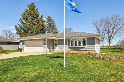 w225s9060 Mount Carmel, Big Bend, WI 53103