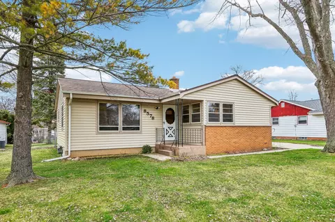 8578 N 52nd, Brown Deer, WI 53223