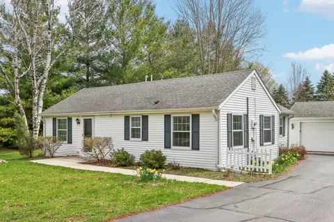 5103 Pine, Cedarburg, WI 53012