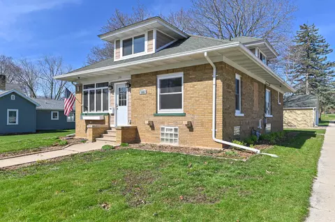 200 S Jefferson, Waterford, WI 53185