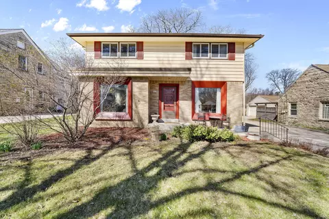 8027 N Whitney, Fox Point, WI 53217