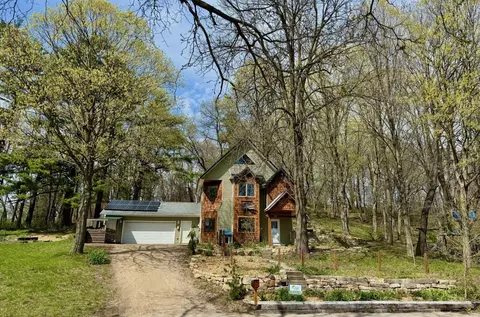 247 5th, Viroqua, WI 54665