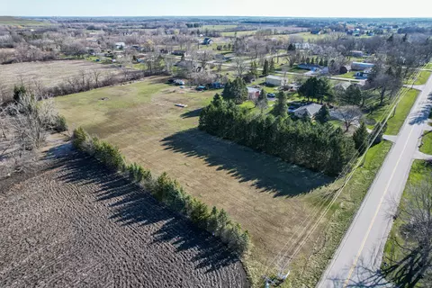 11606 W 7 Mile, Raymond, WI 53126