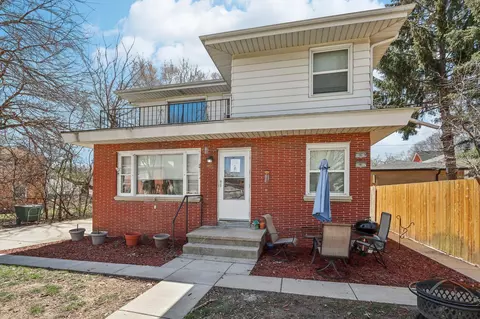 10617 W Garfield, Wauwatosa, WI 53226