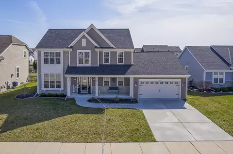 1411 Prairie Crk, Oconomowoc, WI 53066