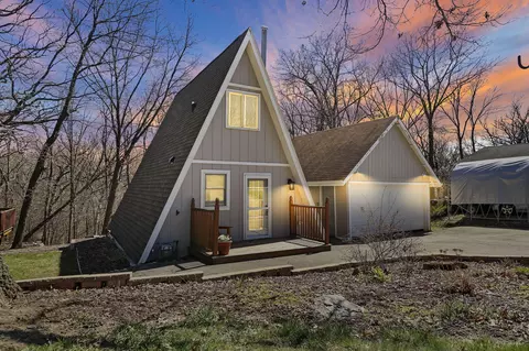w5983 Mariner Hills Trail, La Grange, WI 53121