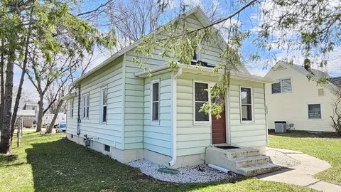 205 Long Coulee, Holmen, WI 54636