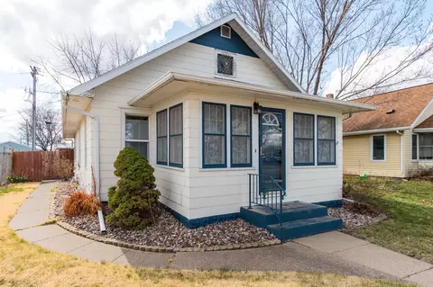 109 4th, Onalaska, WI 54650