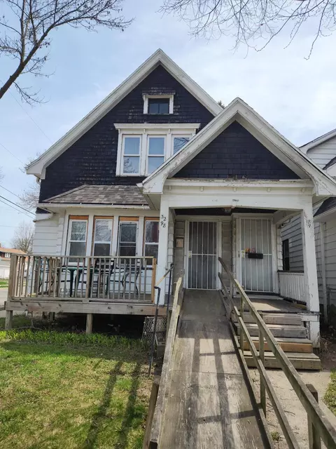 3296 N 13th #3298, Milwaukee, WI 53206
