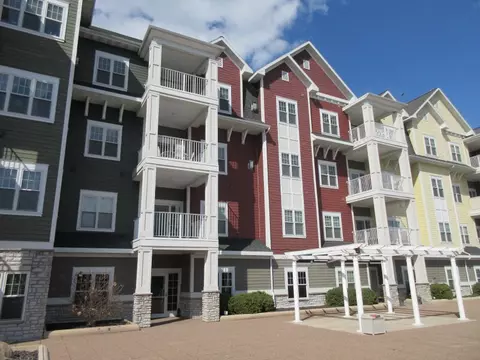 832 N 6th #109, Sheboygan, WI 53081