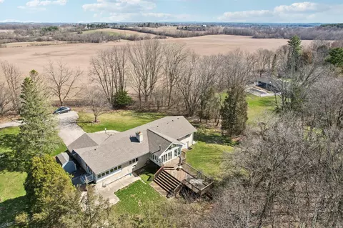 n63w37795 Vista, Oconomowoc, WI 53066