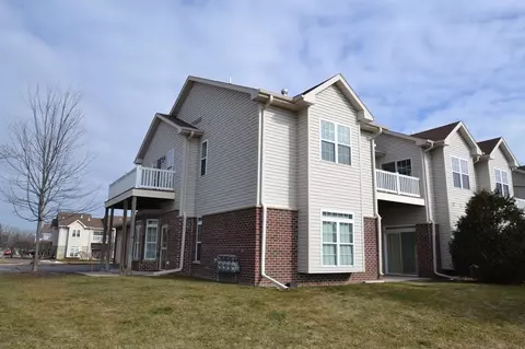 n99w14047 Seven Pnes #C, Germantown, WI 53022