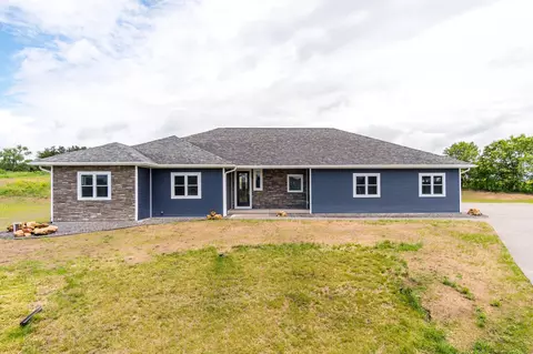 w7856 Prairie Clover Place, Holland, WI 54636