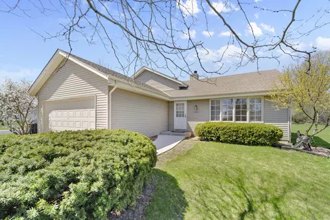 n50w14081 Camelot, Menomonee Falls, WI 53051
