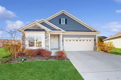 511 Woodlawn #D, Williams Bay, WI 53191