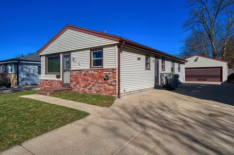 3572 S 93rd, Milwaukee, WI 53228