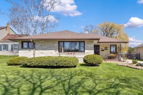 3858 E Ramsey, Cudahy, WI 53110