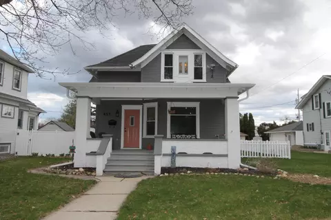 457 Orchard, Burlington, WI 53105