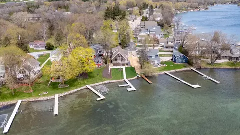 5668 W W Lk, West Bend, WI 53095