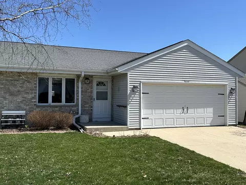 1209 Lee, West Bend, WI 53090