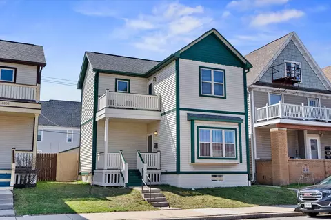 3007 W Vliet, Milwaukee, WI 53208