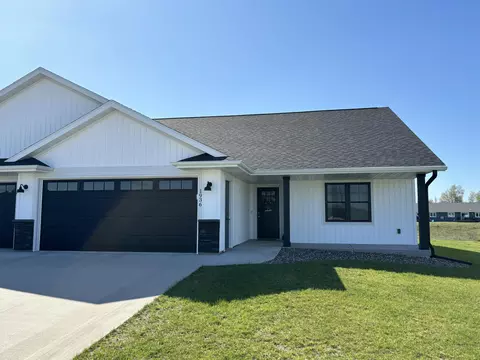 1936 Spakenburg, Holmen, WI 54636