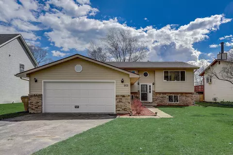 909 115th, Pleasant Prairie, WI 53158