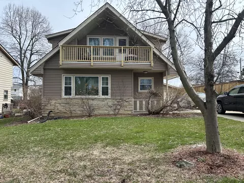 5856 S Delaware #56A, Cudahy, WI 53110