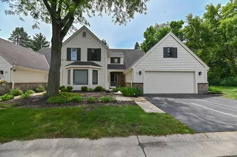 5483 Wintergreen, Greendale, WI 53129