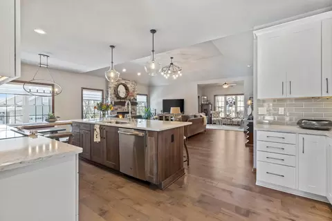 18920 Madeline #A, Brookfield, WI 53045