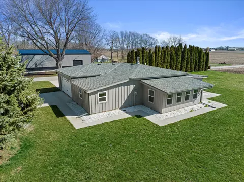 N1848 Maple Heights, Chilton, WI 53014