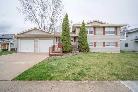 730 Timberline, Hartford, WI 53027