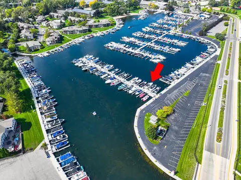 271 Fontana #903, Fontana, WI 53125
