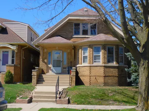 3305 S 11th, Milwaukee, WI 53215