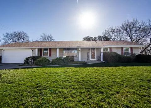 7014 N 97th, Milwaukee, WI 53224