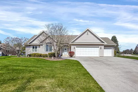 1510 Kaat, Wilson, WI 53081