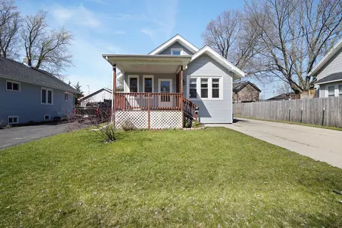 7528 12th, Kenosha, WI 53143