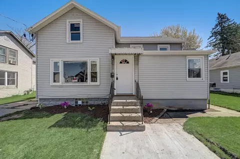 432 N Walnut, Janesville, WI 53548
