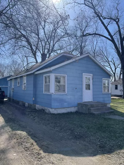 628 Garrison, Nekoosa, WI 54457