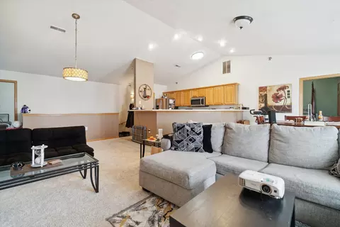 9211 S 51st, Franklin, WI 53132