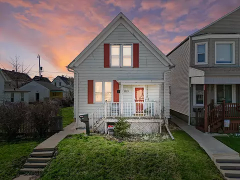 1313 Manitoba, South Milwaukee, WI 53172