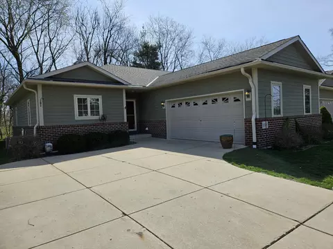 11375 W Rawson, Franklin, WI 53132