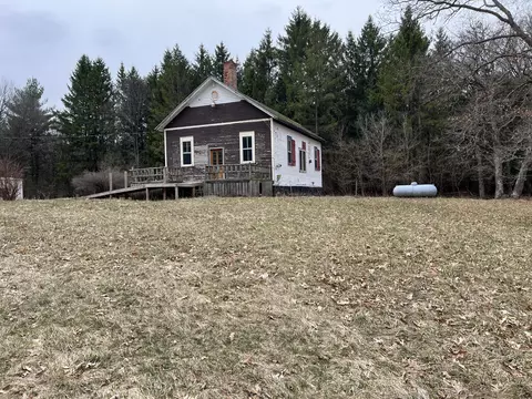 n5483 15th Road, Rose, WI 54984