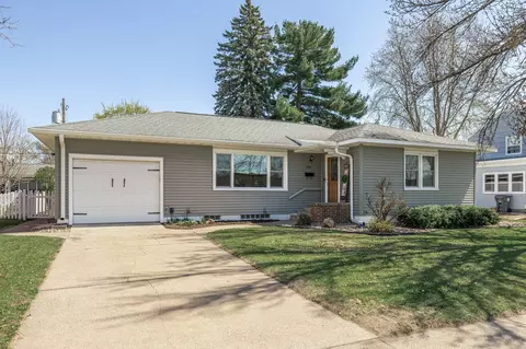 2203 22nd, La Crosse, WI 54601