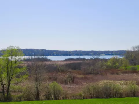 1400 Richmond #3, Twin Lakes, WI 53181