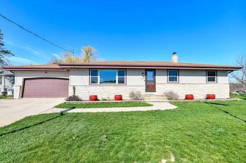 8838 Sadler, Norway, WI 53185